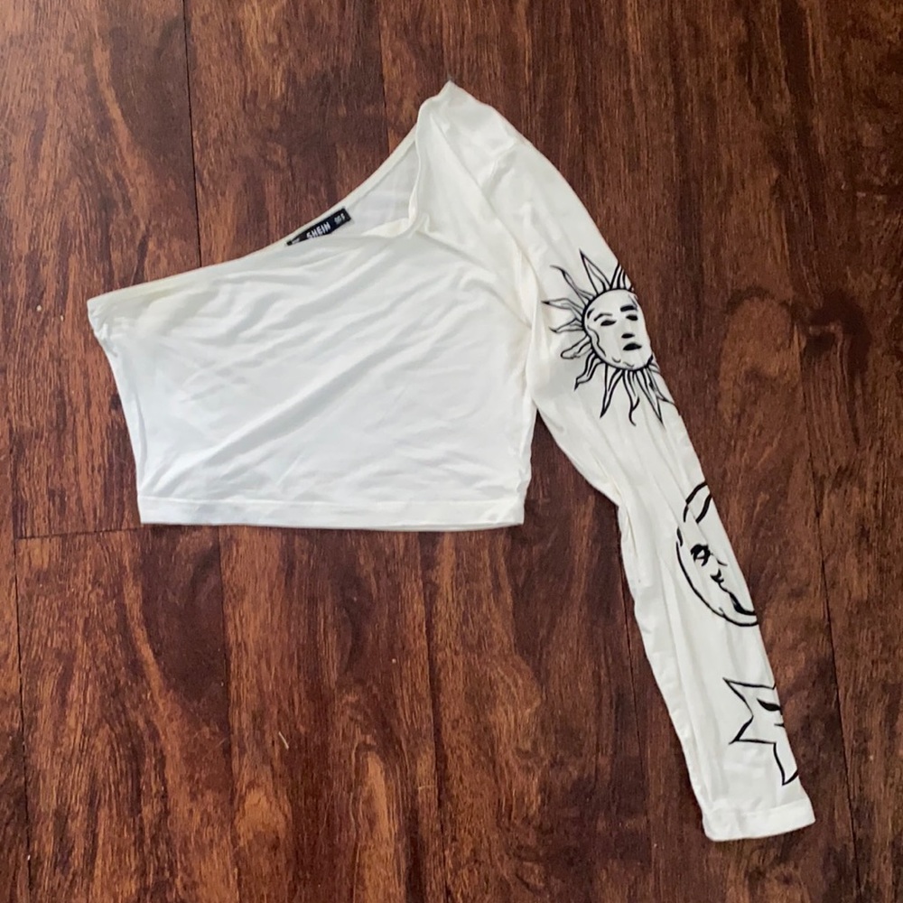 Cute one sleeve crop top from Shein/ fun designs!